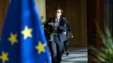 Франция и Германия предложили запретить въезд в Евросоюз российским туристам. Включат ли ограничения в новый пакет санкций?