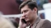 Дмитрий Гудков у "Гоголь-центра" в мае 2017 года 